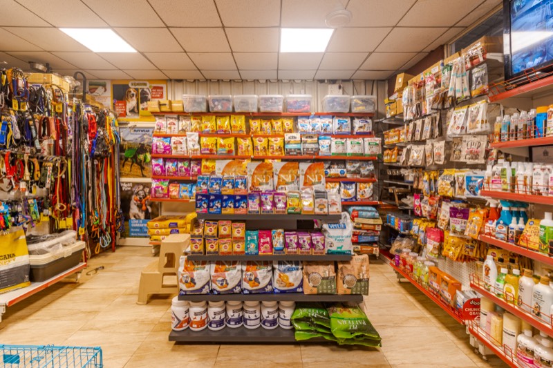 Pet Shop - Professional service photo 2